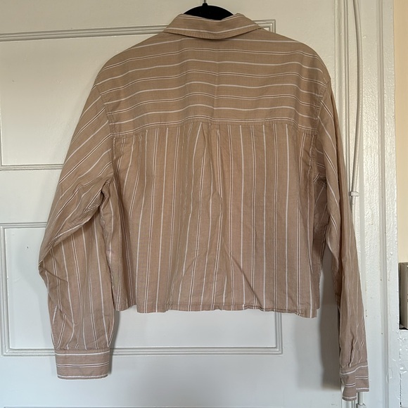 SOLD Everlane The Way-Short Shirt size M - Picture 6 of 6